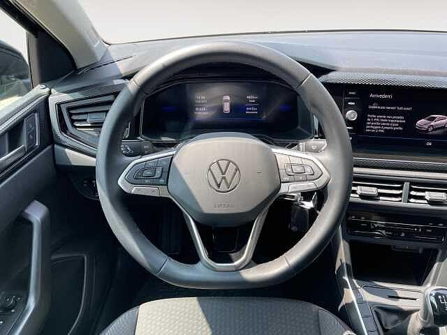 Volkswagen Polo 6ª serie 1.0TSI 95CV Edition Plus - NEOPATENTATI