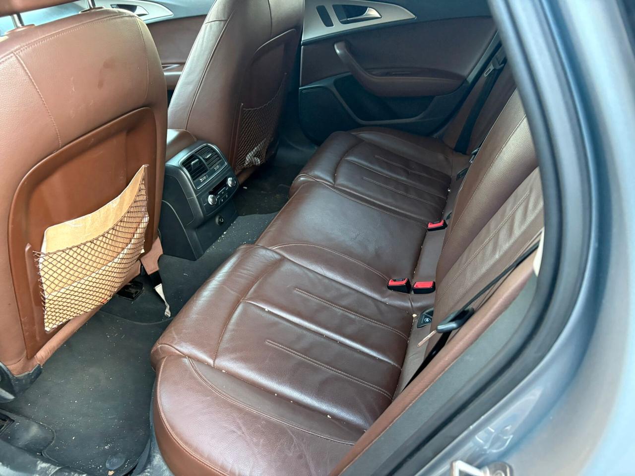 Audi A6 Avant 3.0 TDI quattro S tronic Business Plus