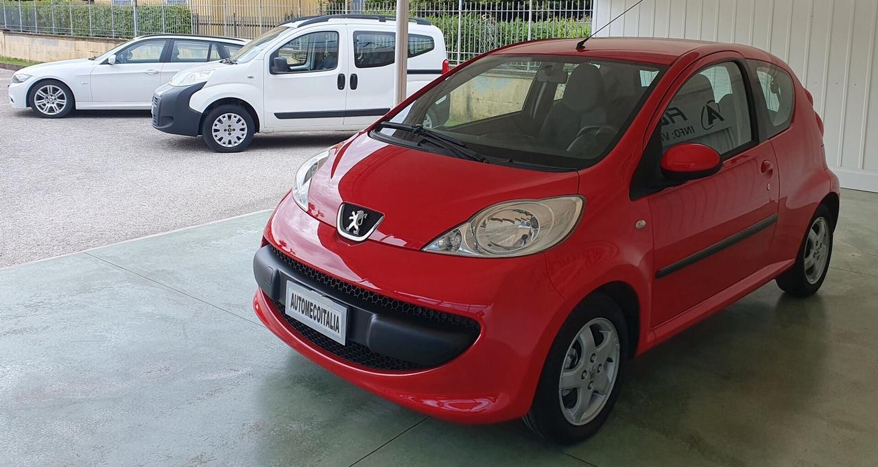 Peugeot 107 1.0 BENZ. - 2008 - KM. 127.000 UNIPRO