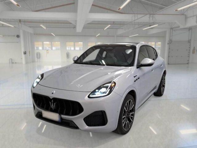 MASERATI Grecale MHEV MODENA Q4 AUTO SUV