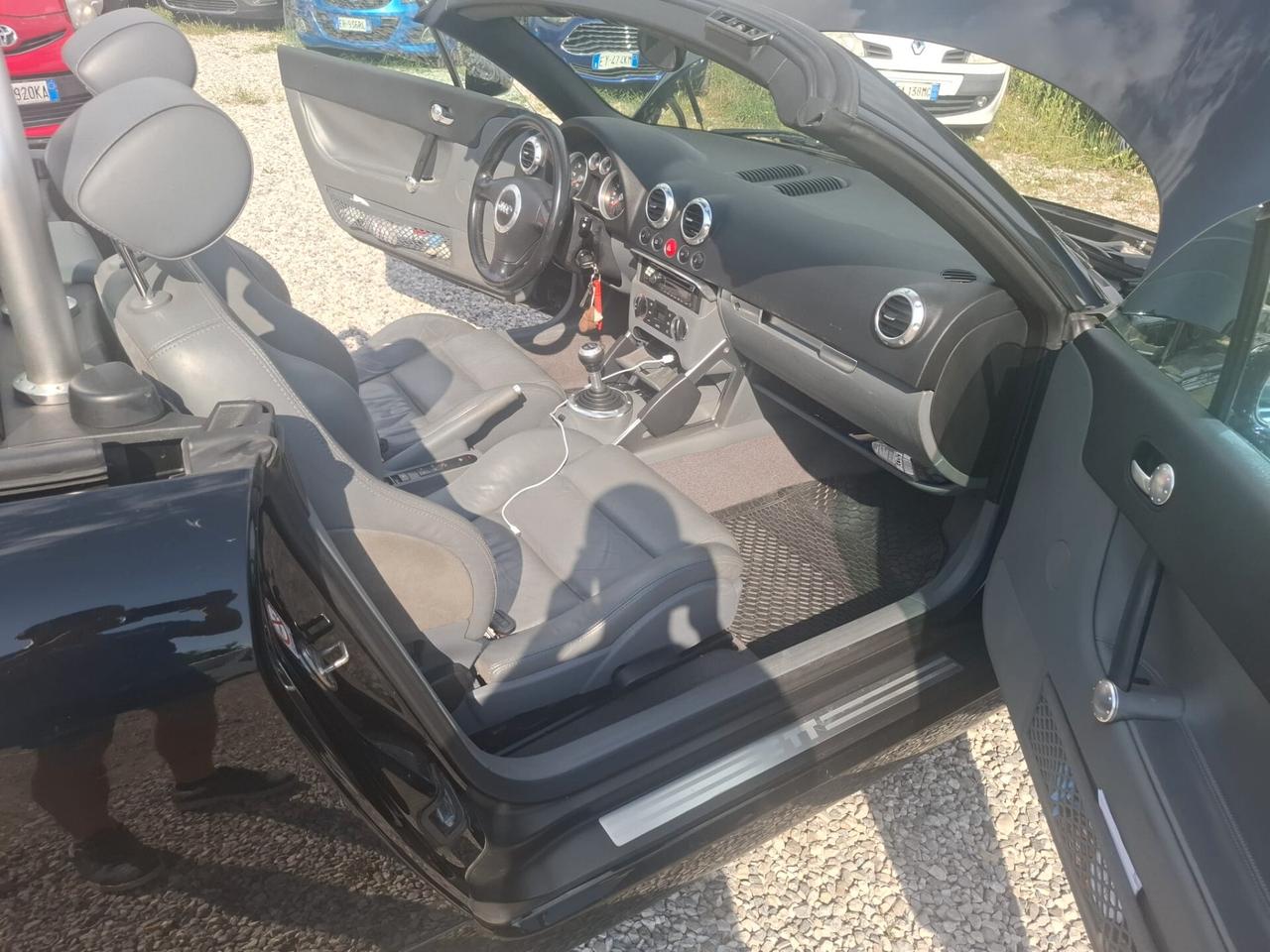 Audi TT Roadster 1.8 T 20V 179 CV cat