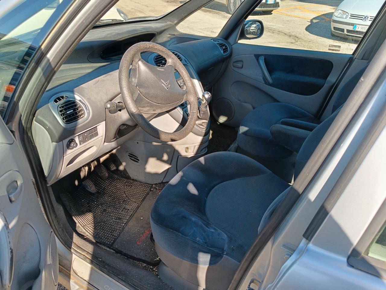 Citroen Xsara Picasso 2.0 HDi Elegance