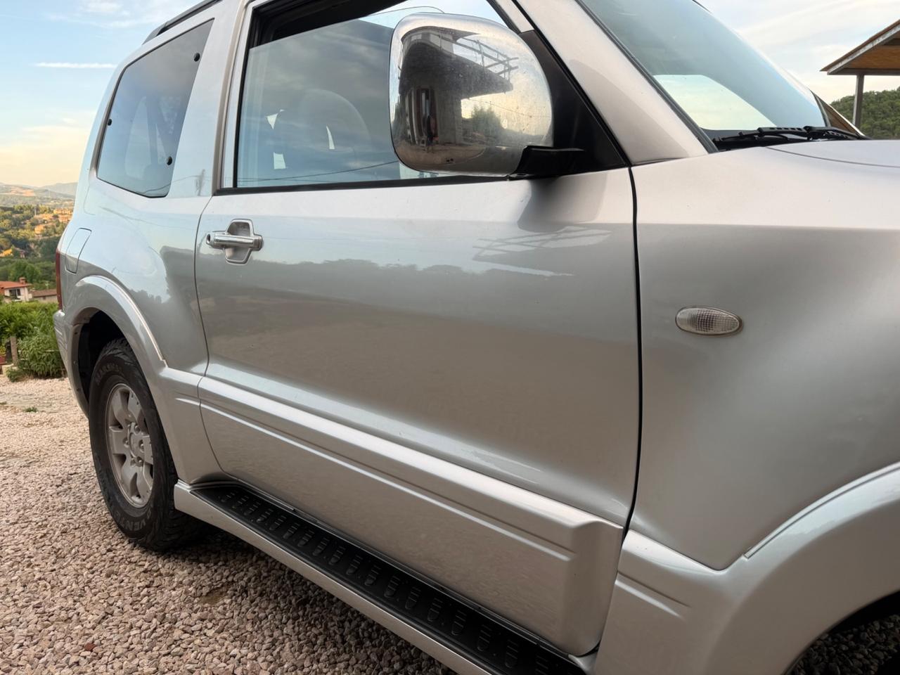 Mitsubishi Pajero 3.2 16V DI-D AUTOCARRO N1 5posti