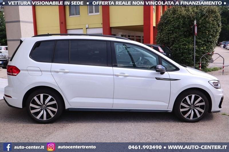 Volkswagen Touran 2.0 TDI DSG Executive R-LINE 7 POSTI RLINE