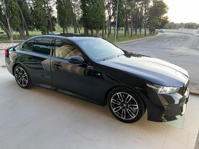 BMW 520 d 48V sDrive Msport ''TOTAL BLACK''