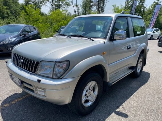 TOYOTA Land Cruiser 3.0 Tdi D-4D cat 3 porte KDJ90 STD