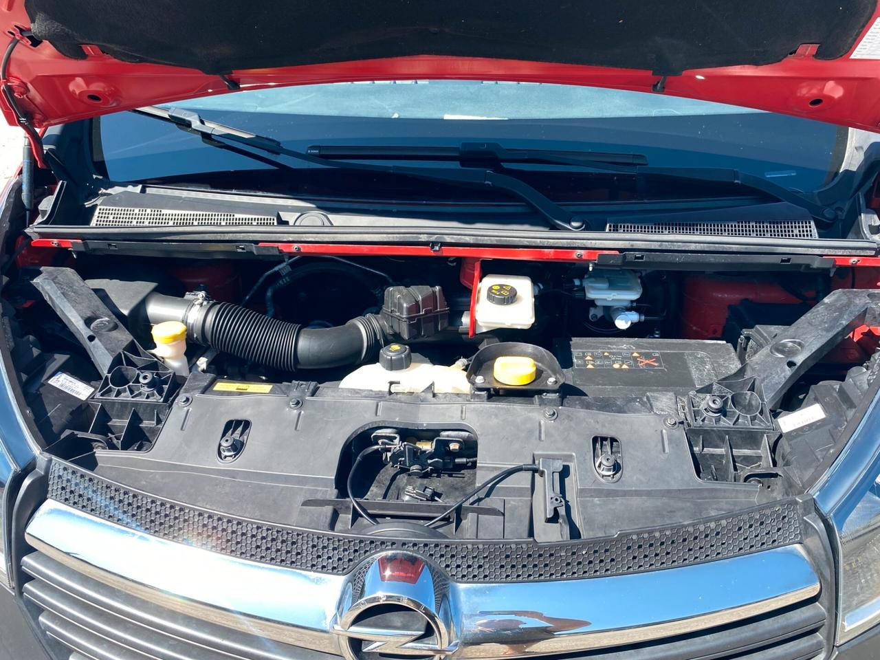OPEL VIVARO CDTI