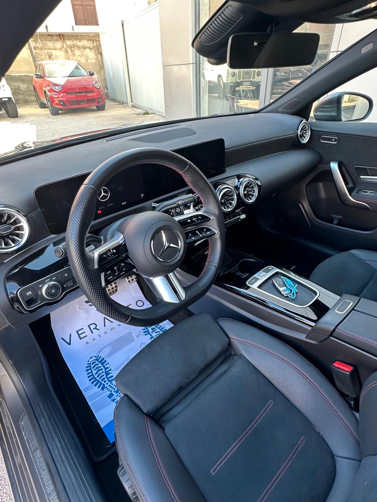 Mercedes-Benz A 180 d AMG Line Premium auto