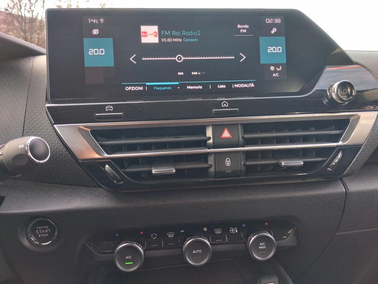 Citroen C4 PureTech 130 S&S EAT8 Shine