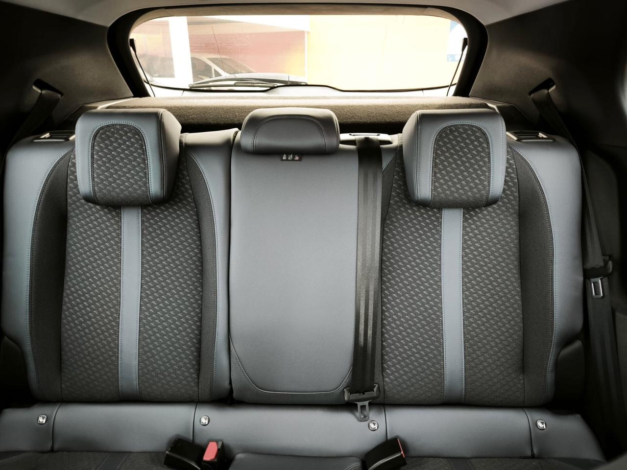 Peugeot 2008 PureTech Turbo 130 S&S Allure