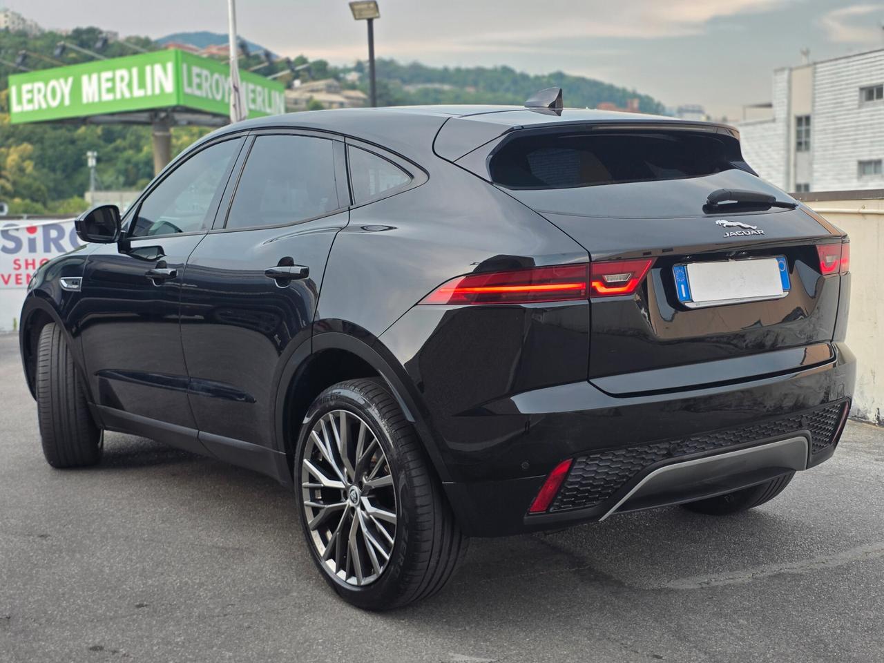 Jaguar E-Pace 2.0D 150 CV AWD aut. R-Dynamic HSE