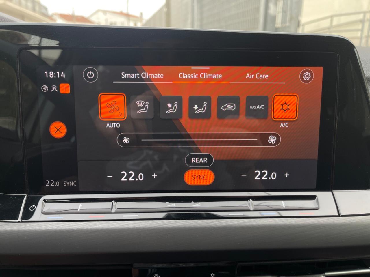 VOLKSWAGEN GOLF VIII 2.0 TDI 150CV DSG 2022