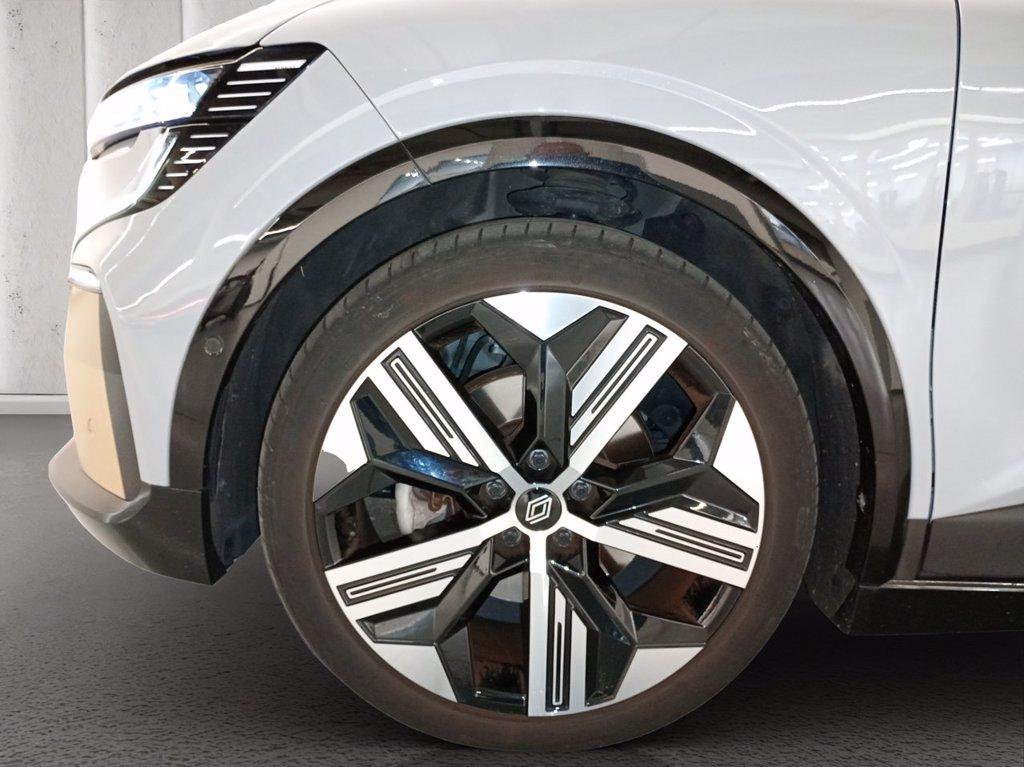 RENAULT Megane E-Tech Iconic EV60 220cv AC22 del 2022