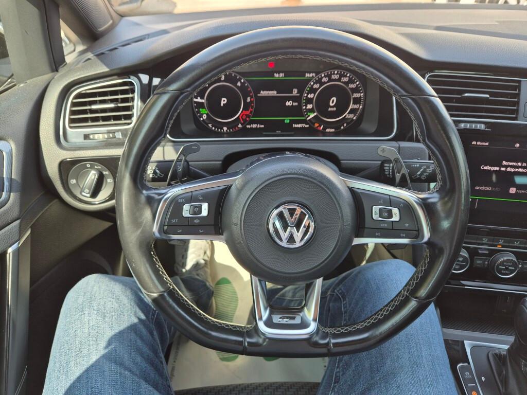 Volkswagen Golf R-LINE 7.5 2.0 TDI DSG 5p