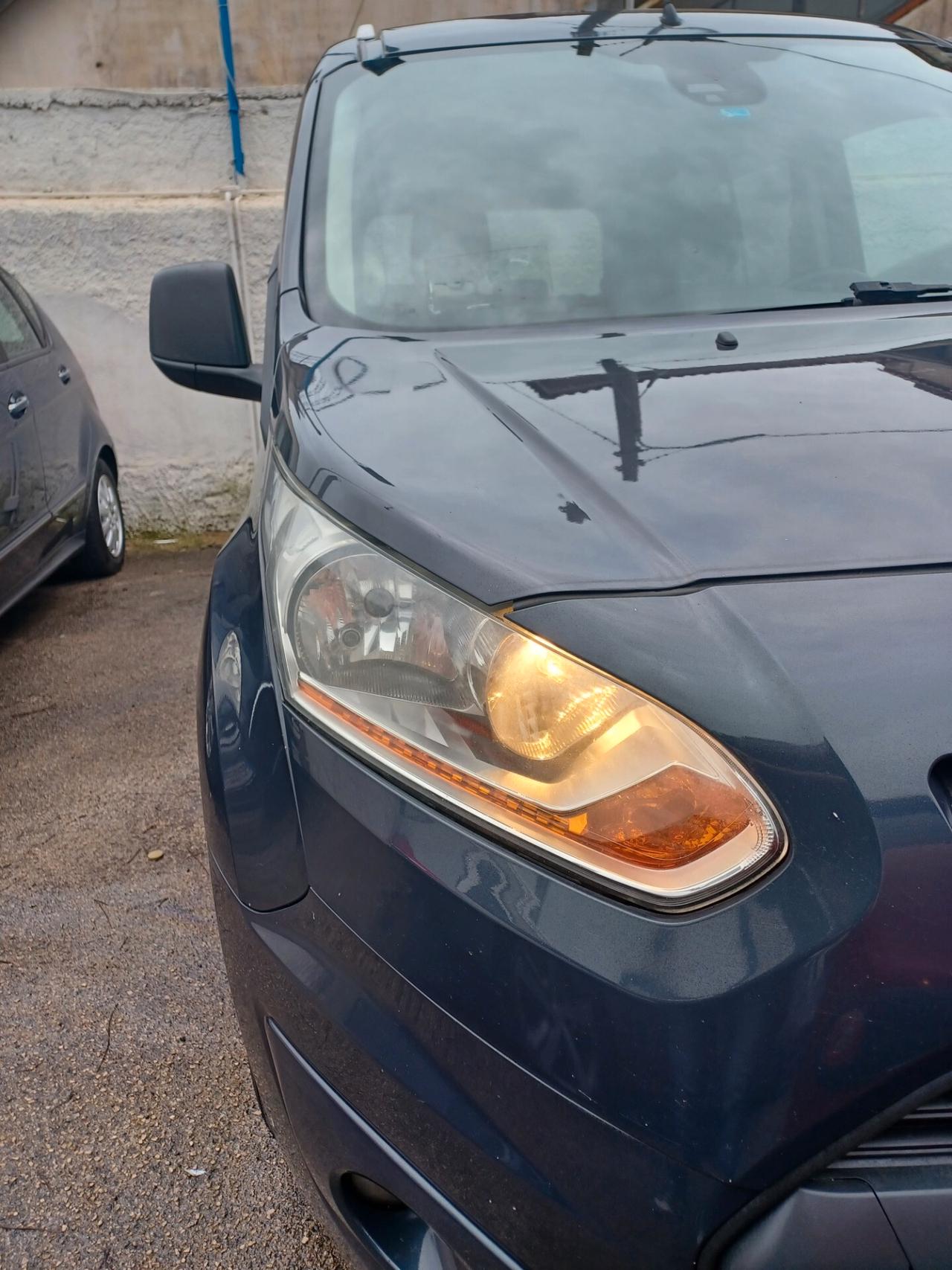 Ford Tourneo Connect 1.6 TDCi ANNO 2015