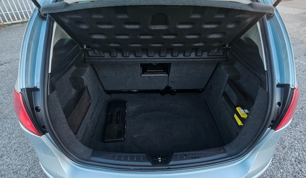 Seat Altea 1.6 GUIDABILE DA NEOPATENTATI