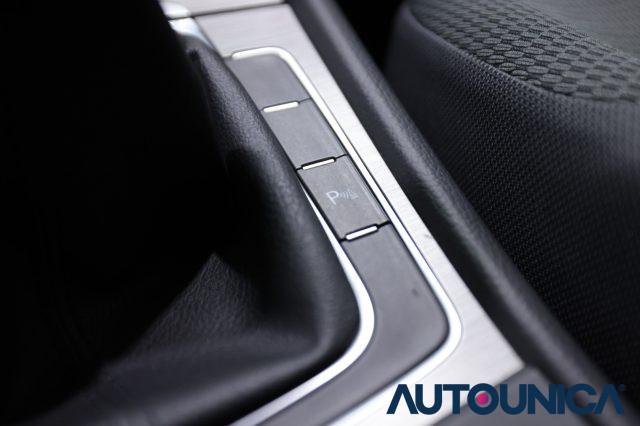 VOLKSWAGEN Golf 1.4 TSI 5PORTE COMFORTLINE BLUEMOTION TECHNOLOGY