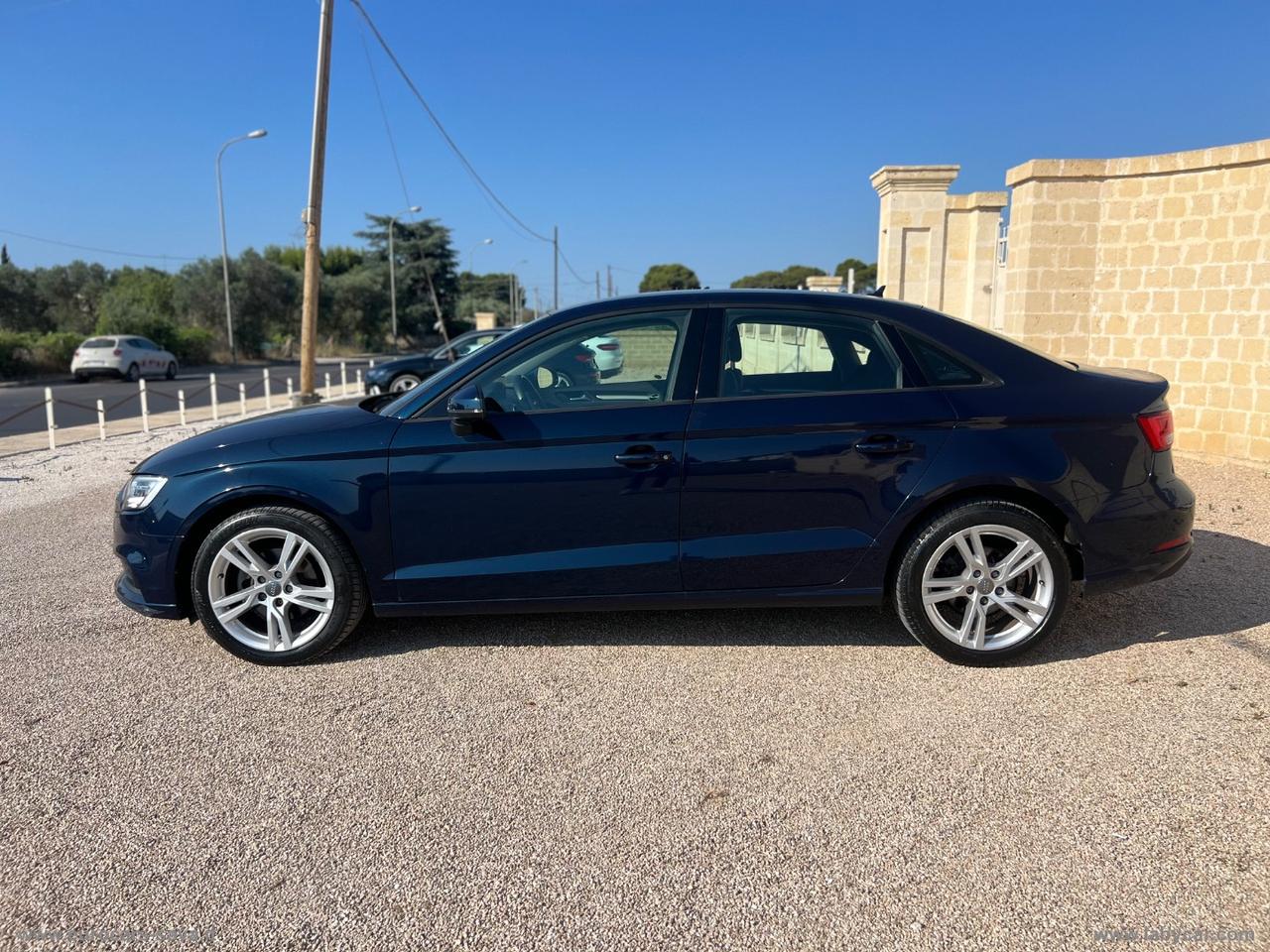 AUDI A3 Sedan 1.6 TDI 116CV Business