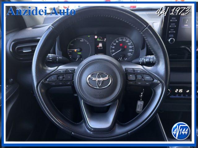 TOYOTA Yaris 1.5 Hybrid 5 porte Business