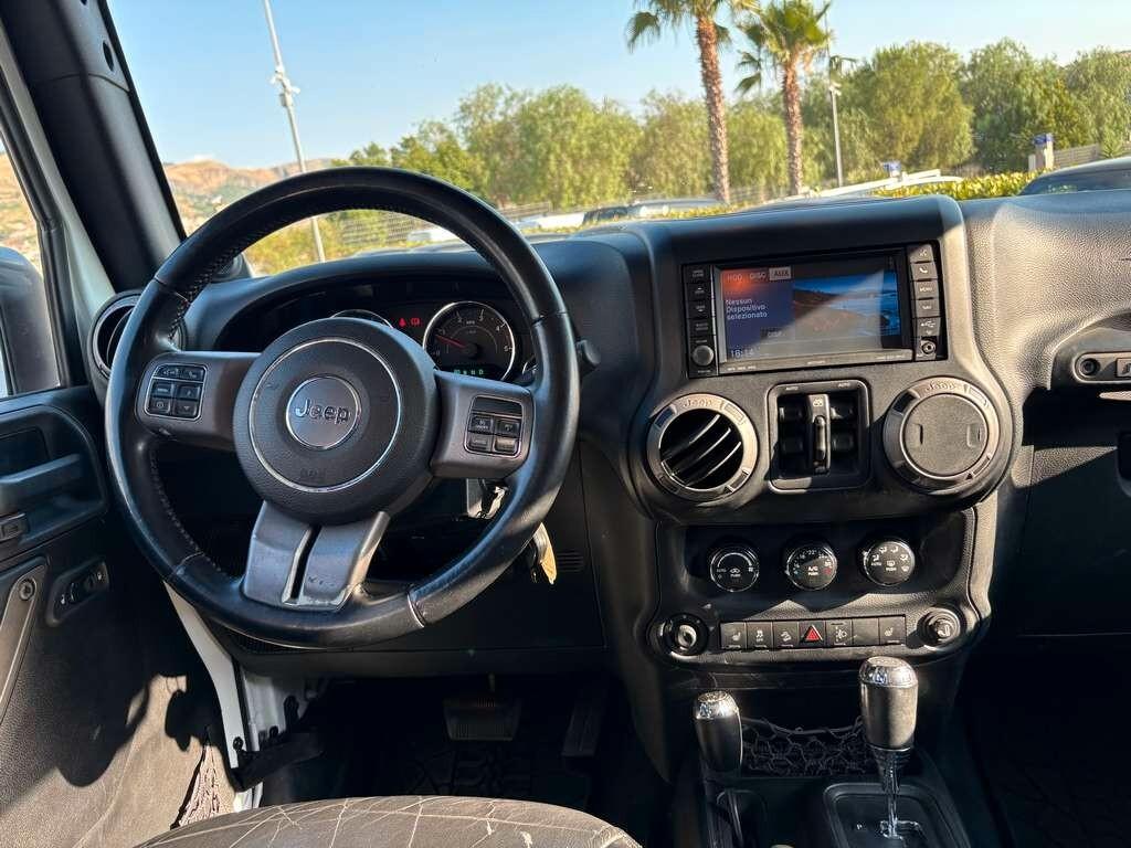 Jeep Wrangler 2.8 CRD DPF Sahara Auto 2012 / KM 196.000 Tua a solo 219 Euro al mese