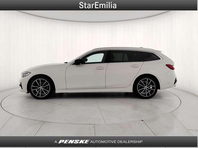 BMW 320 320d 48V xDrive Touring Business Advantage