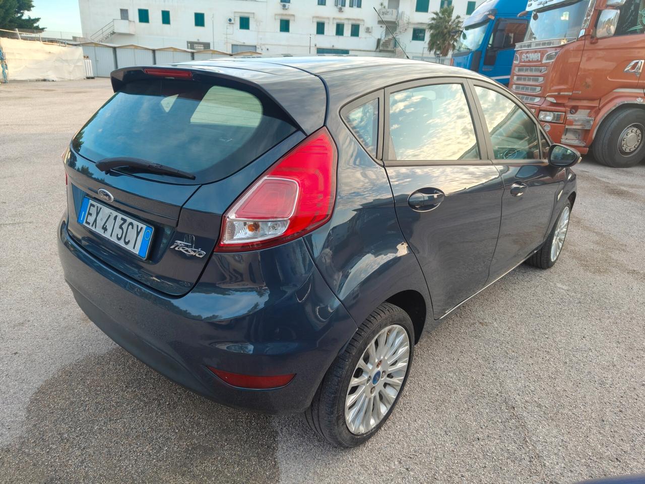 Ford Fiesta 1.4 5 porte Bz.- GPL