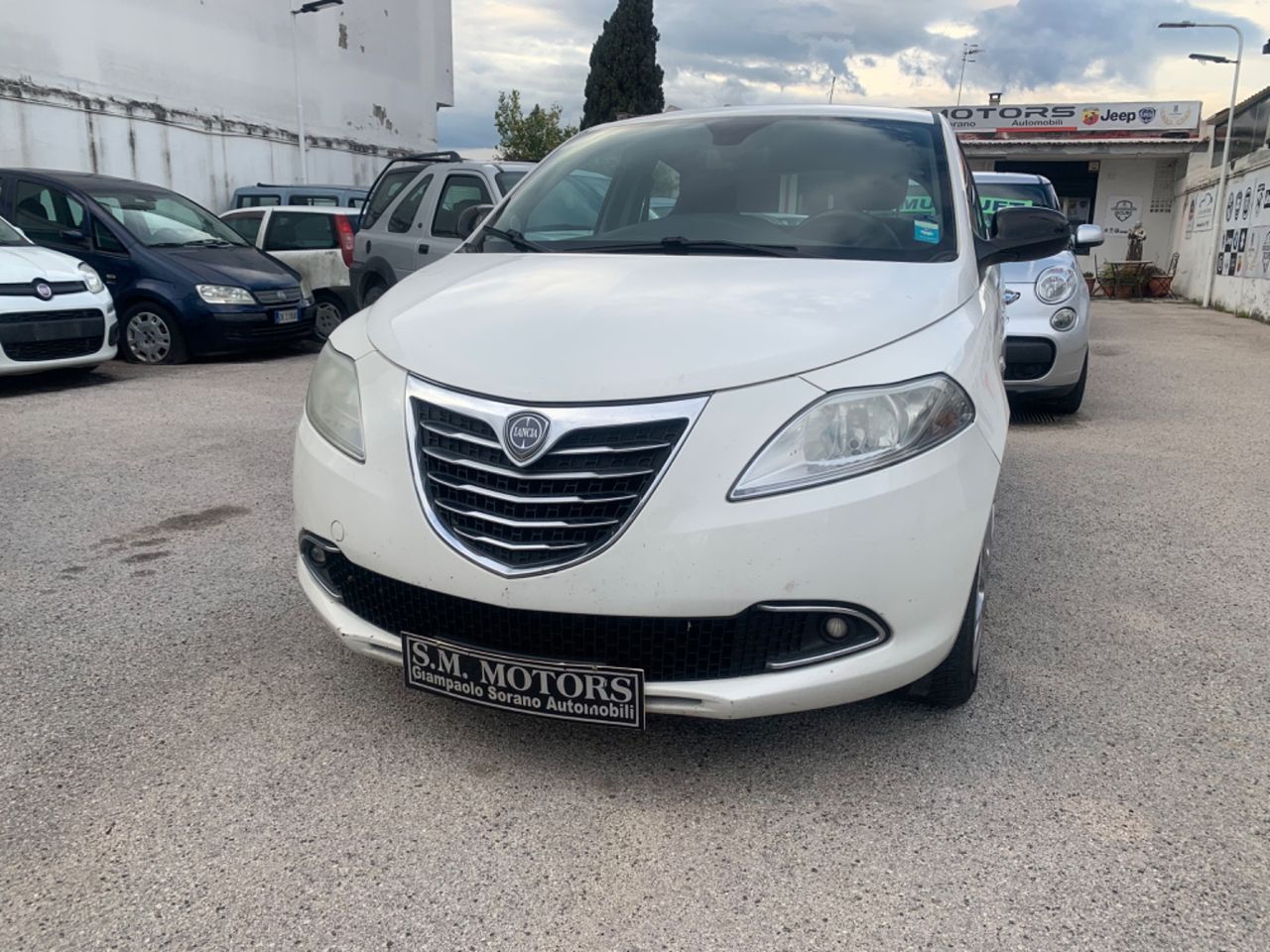 Lancia Ypsilon 1.3 MJT 16V 95 CV 5 porte S&S Silver