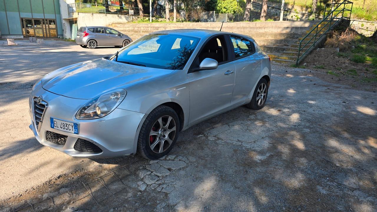 Alfa Romeo Giulietta 1.6 JTDm-2 105 CV Exclusive