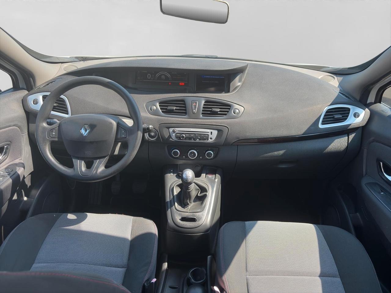 Renault Scénic X-Mod 1.5 dCi 110cv Limited