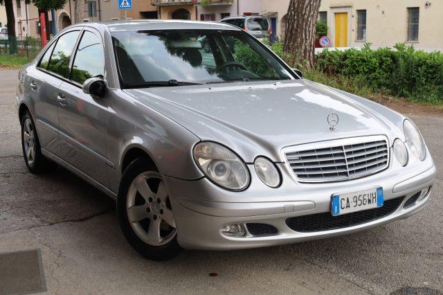 MERCEDES-BENZ E 220 CDI Berlina Cruise Climatronic 16" Tagliandata