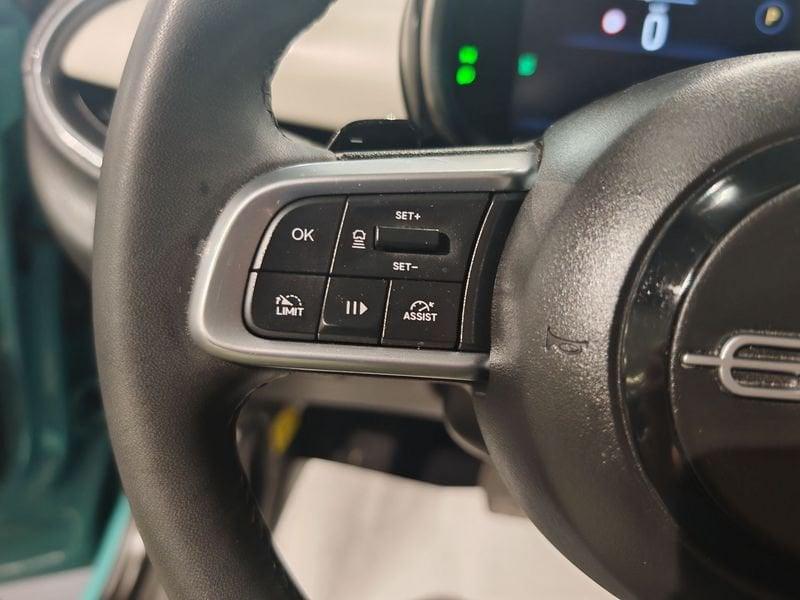 FIAT 600 1.2 Hybrid 100cv La Prima