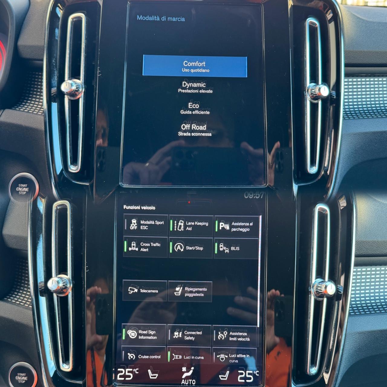 VOLVO XC40 2.0 D3 R-DESIGN AWD GEARTRONIC 150CV