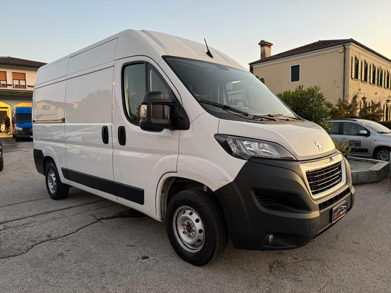 Peugeot Boxer 335 2.2 BlueHDi 140 S&S PM-TM Furgone