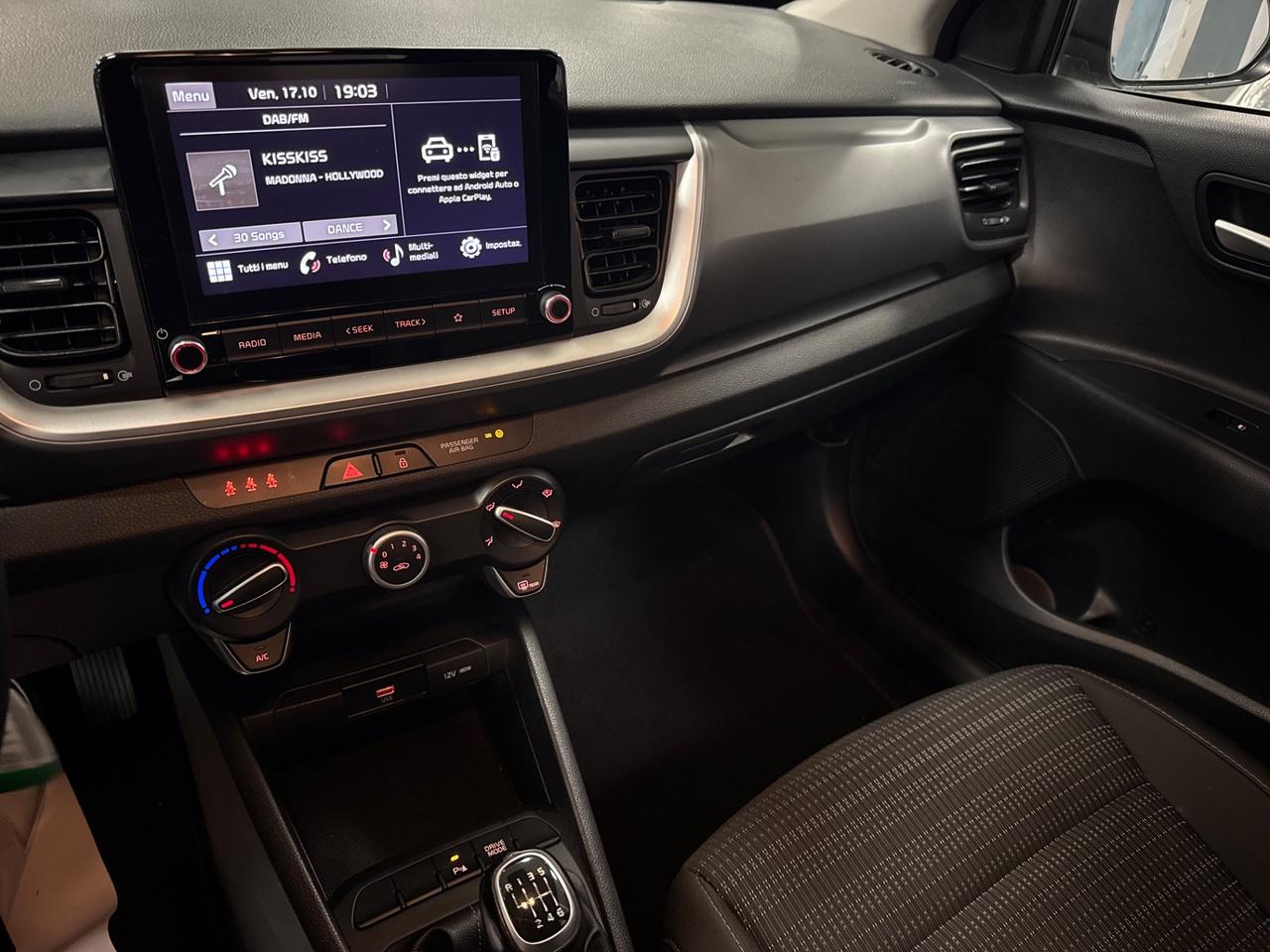Kia Stonic 1.0 T-GDi 100 CV MHEV iMT GT Line