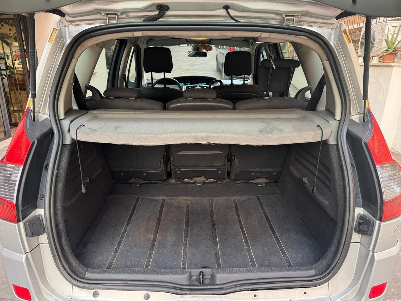 RENAULT Scenic 1.9 dCi 130CV