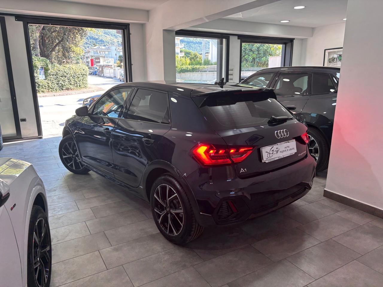 AUDI A1 CITYCARVER 30TFSI S-TRONIC S-LINE