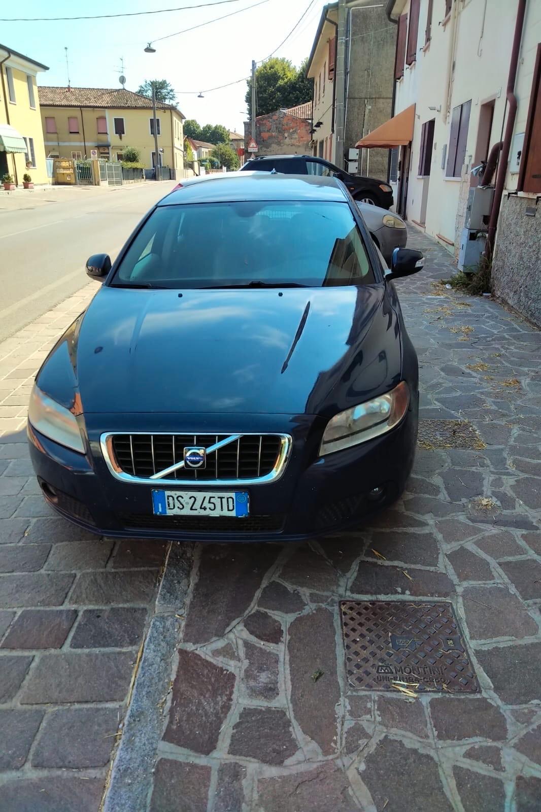 Volvo V70 2.0 D Kinetic motore nuovo