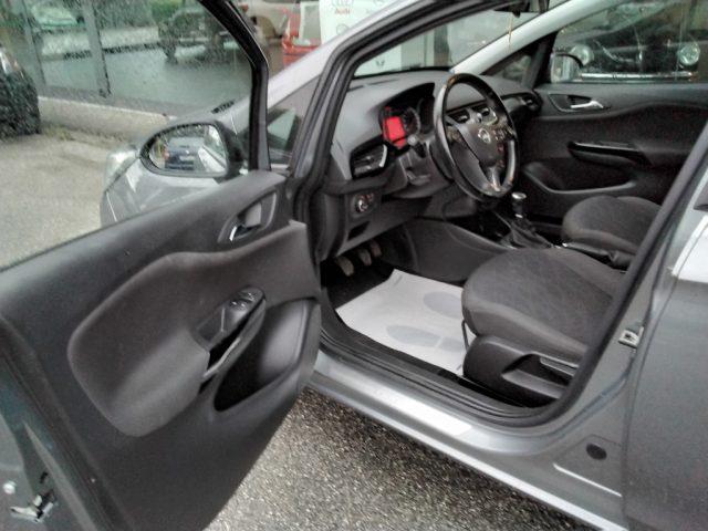 OPEL Corsa 1.2 5 porte Black Edition