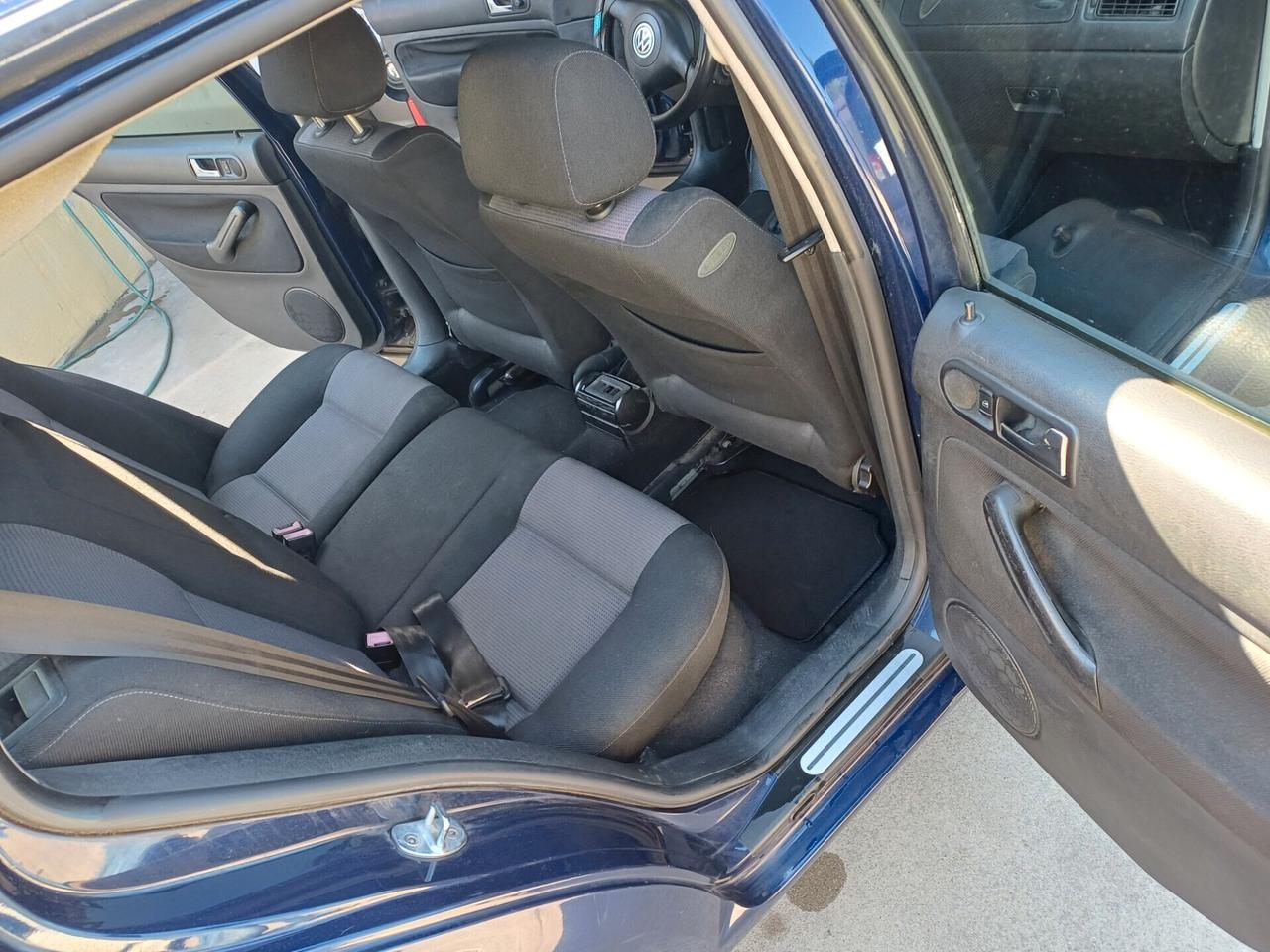 Volkswagen Golf 1.9 TDI/110 CV cat 5p.