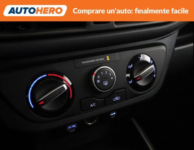 HYUNDAI i10 1.0 MPI AT Connectline