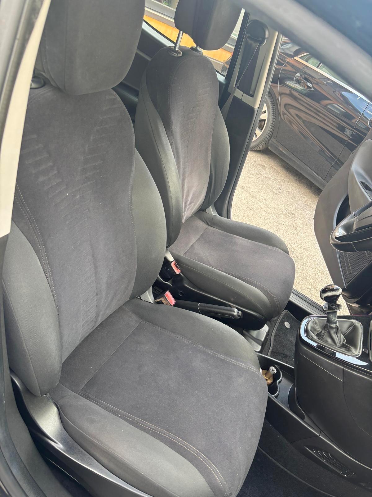 Lancia Ypsilon 1.2 69 CV 5 porte GPL Ecochic Gold