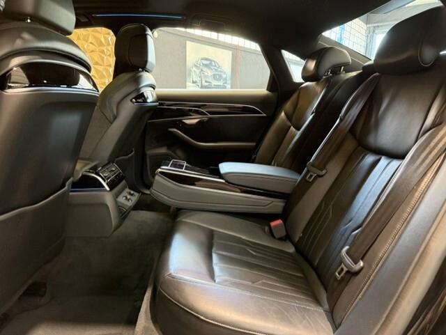 Audi A8 50 TDI 3.0 quattro tiptronic