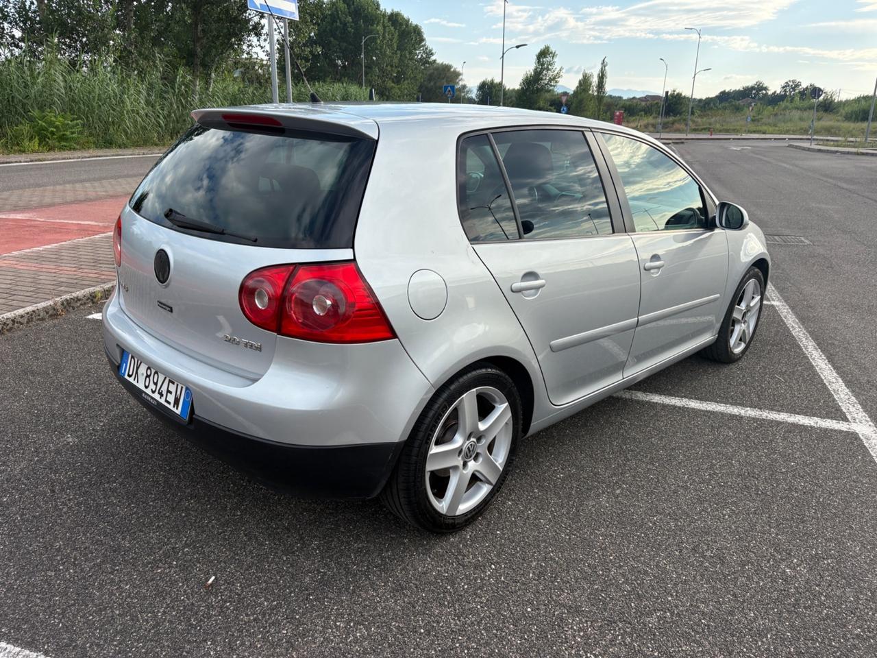 Volkswagen Golf 2.0 TDi140 CV*2008*HIGHLINE
