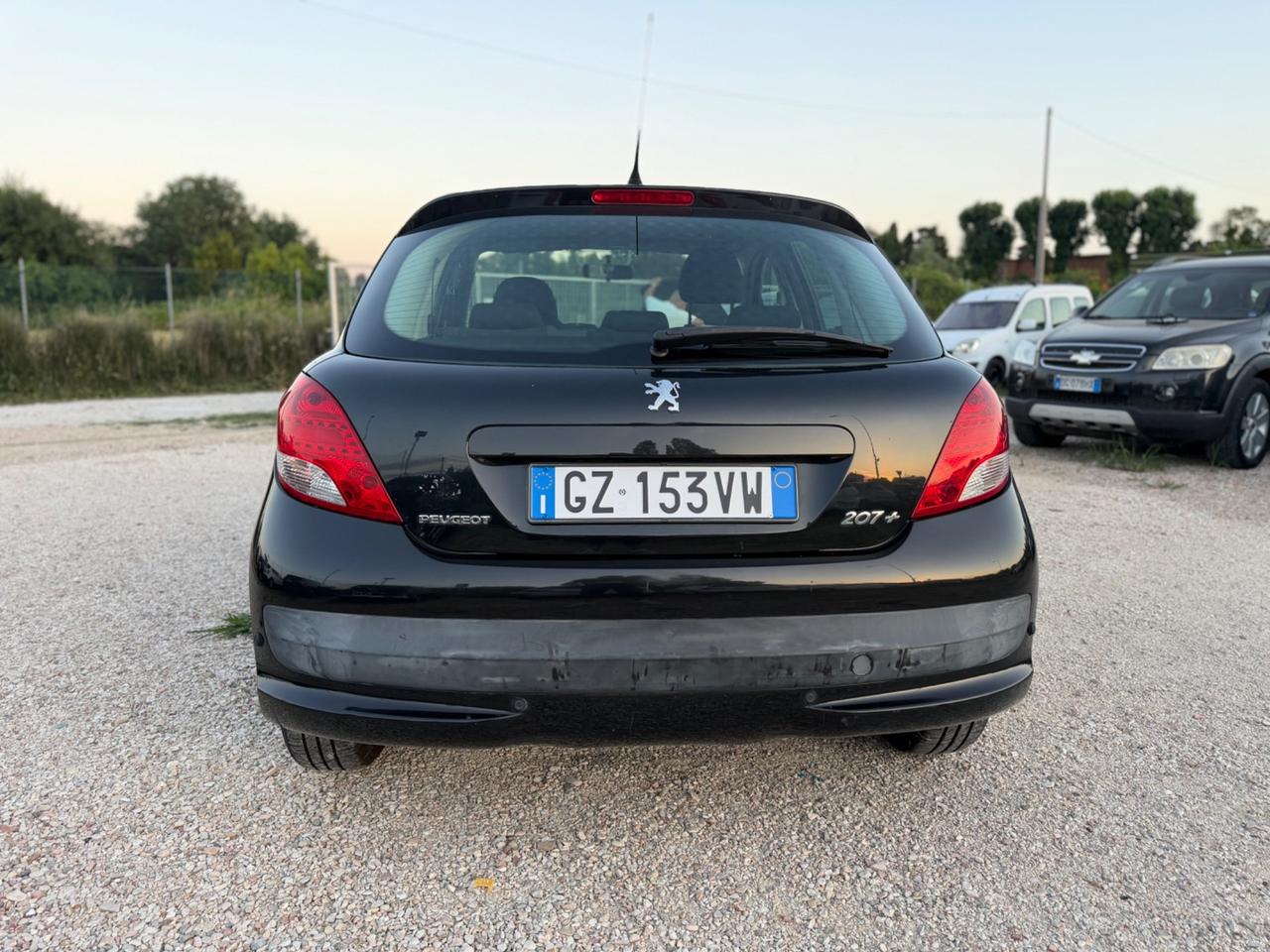 Peugeot 207 Plus 1.4 8V 75CV 5p. ECO GPL
