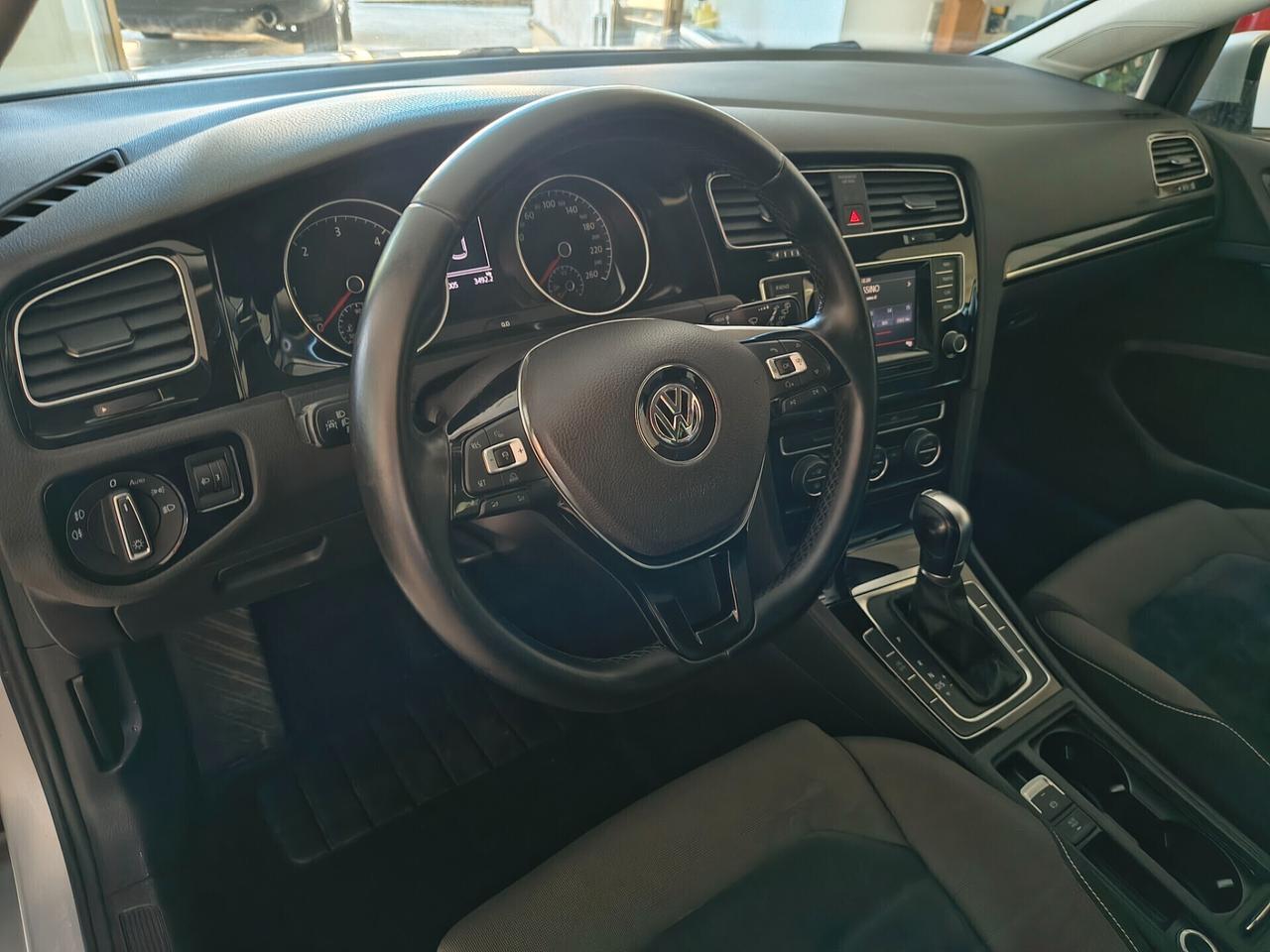 VOLKSWAGEN GOLF 1.6 TDI DSG 5P HIGHLINE