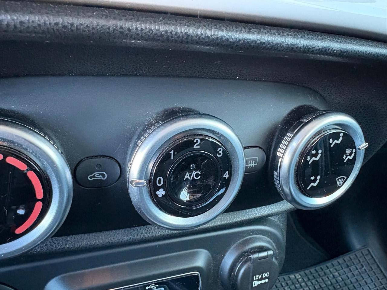 Fiat 500L POP STAR 1.4 95 CV 74000 KM