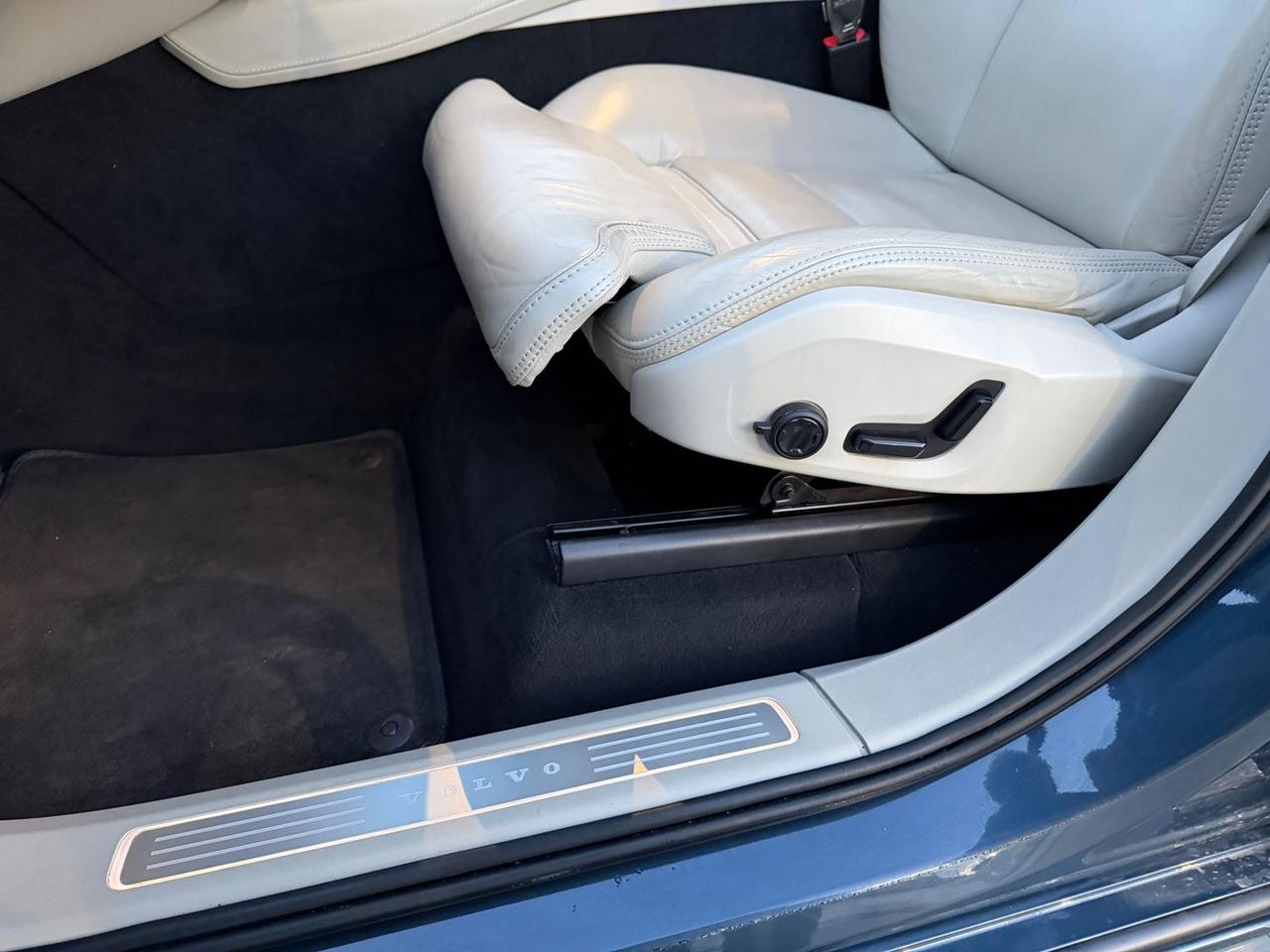 Volvo XC 90 2.0 D5 Inscription *PROMO FINANZ #8895