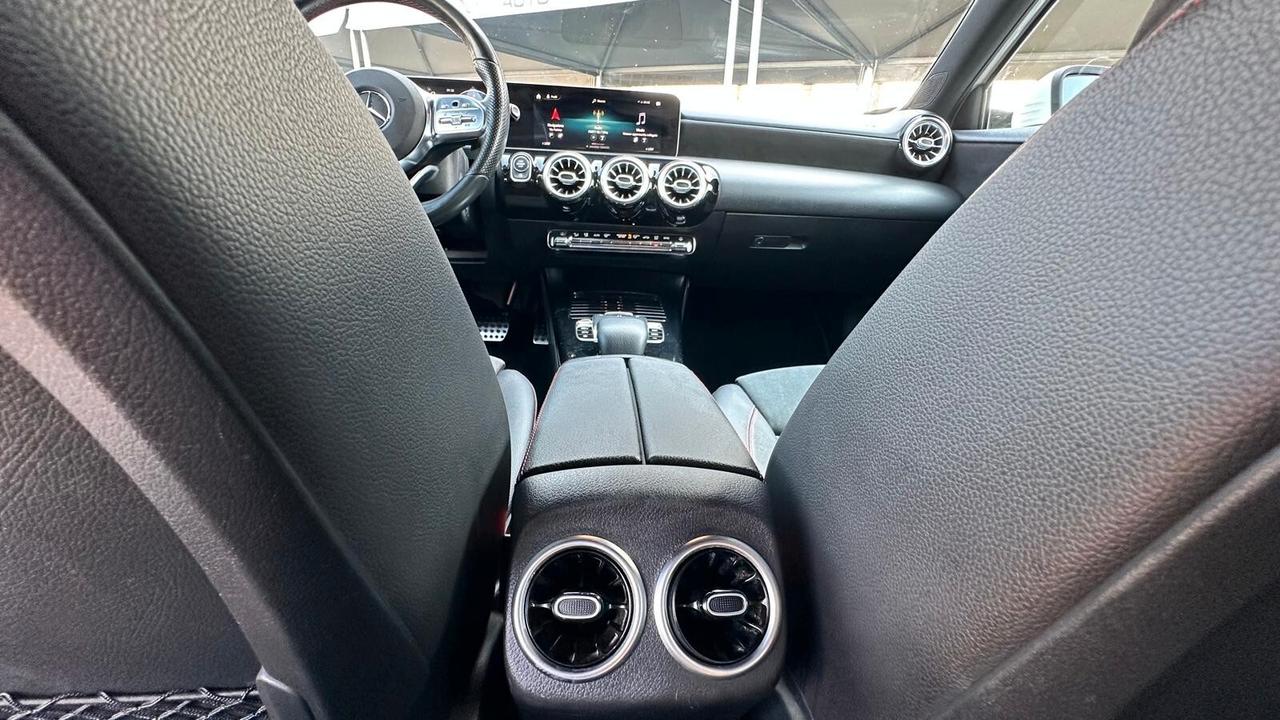 Mercedes-benz A 180 d PREMIUM PLUS AMG-UNICO PROPRIETARIO-MOD 2020- KM CERTIFICATI NESSUN VINCOLO DI FINANZIAMENTO