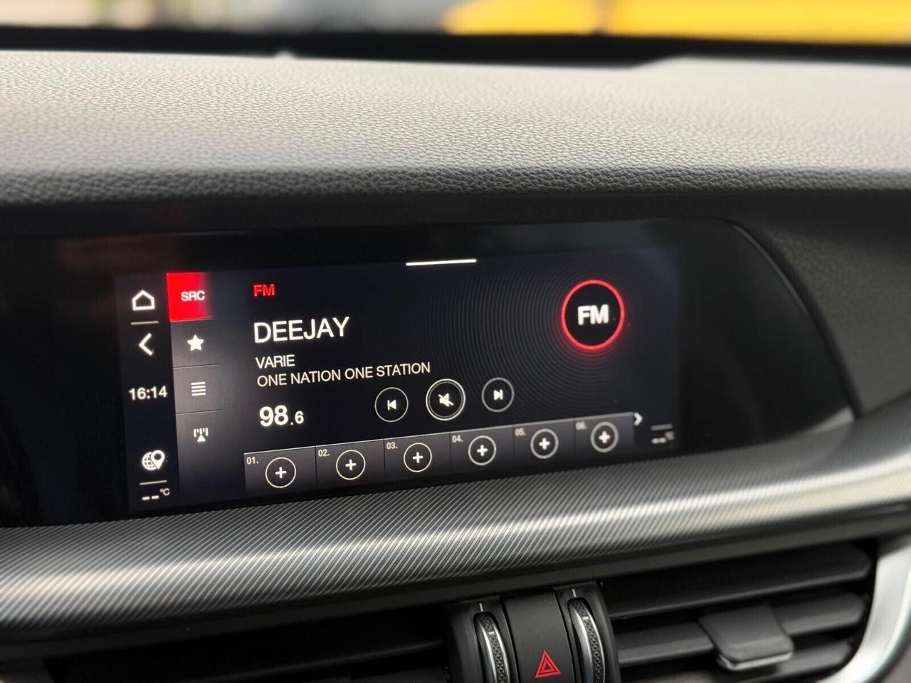 Alfa Stelvio 2.2 Td 210 CV AT8 Q4 Veloce New Model