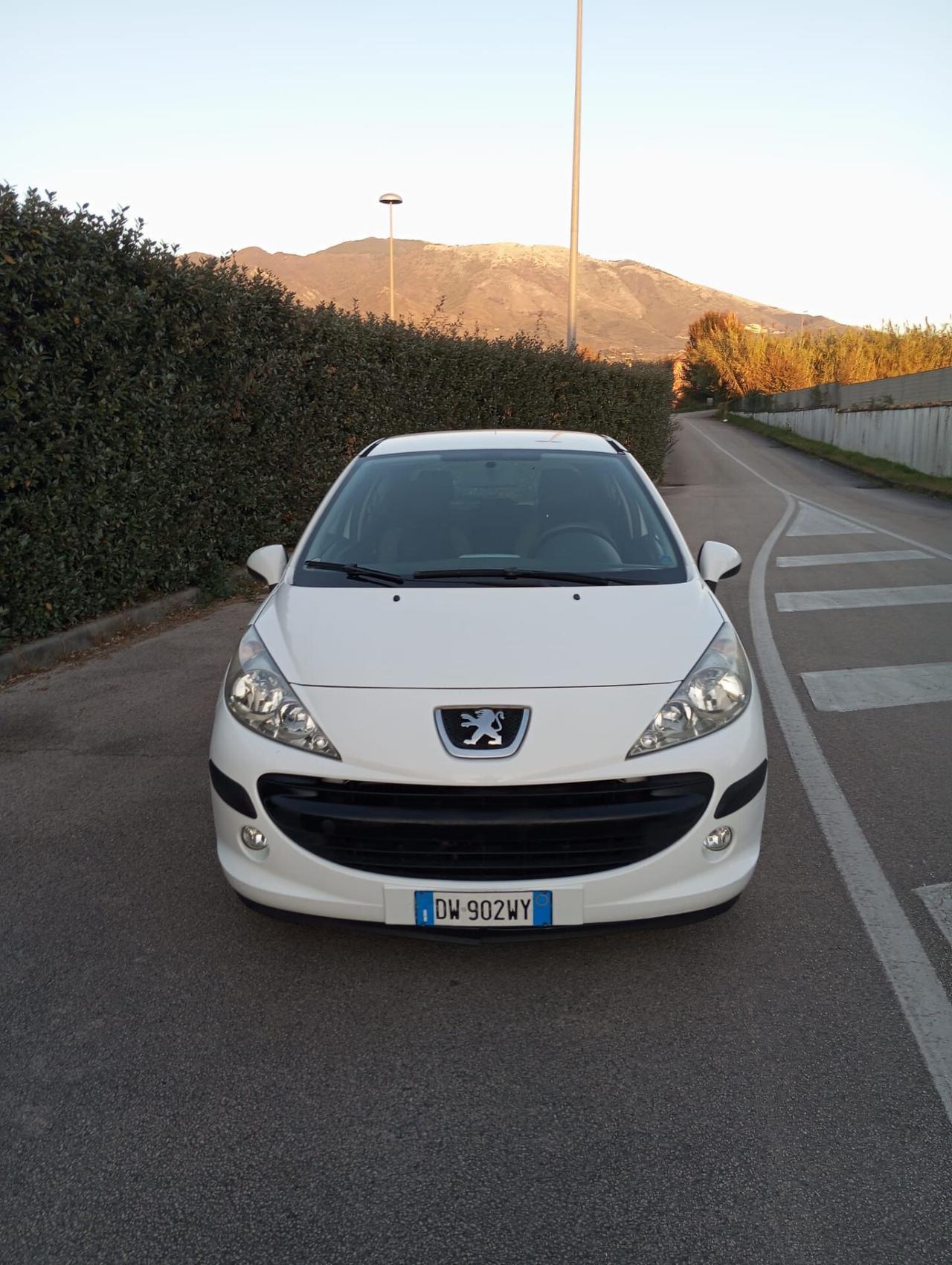 Peugeot 207 1.4 8V 75CV 3p. Energie Sport ECO GPL